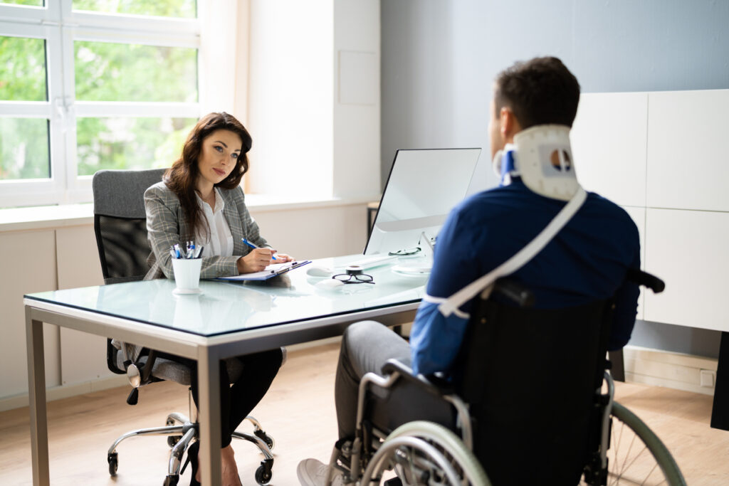 5 Tips for Choosing the Right Personal Injury Lawyer
