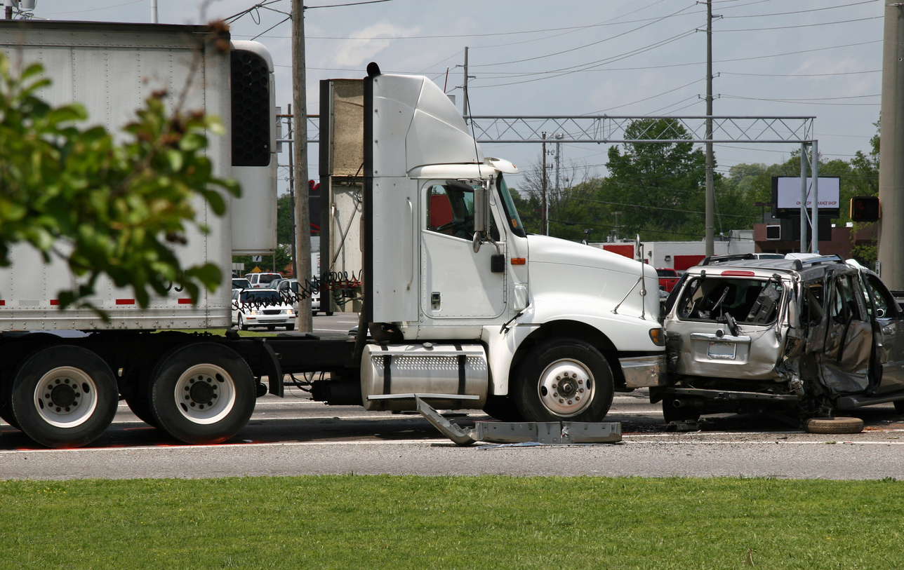 I've Been Hurt in a Truck Accident – Do I Need a Lawyer?