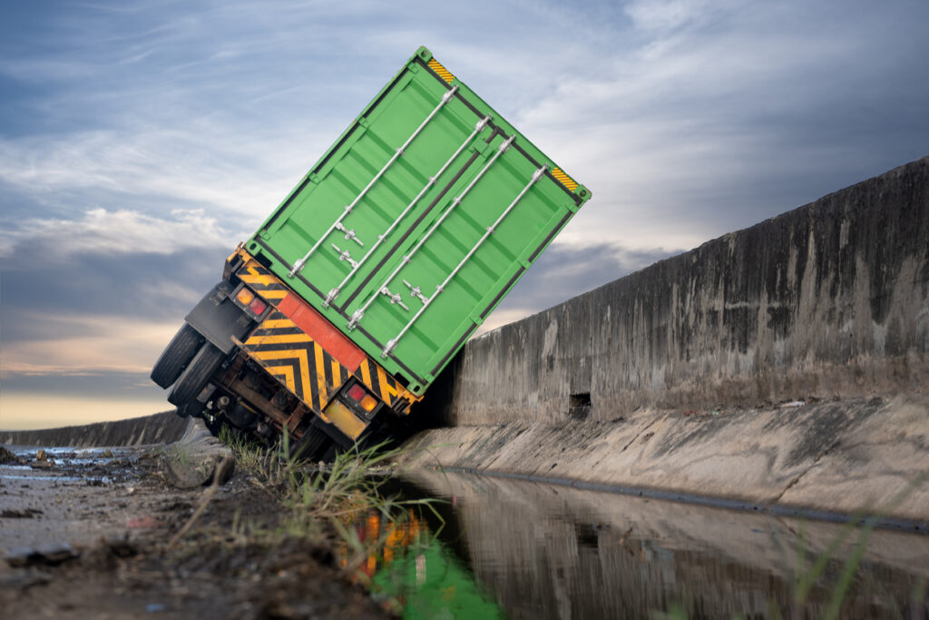 Should I Hire a Lawyer After a Minor Truck Accident in Missouri?